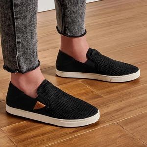 OluKai Pehuea Sneakers